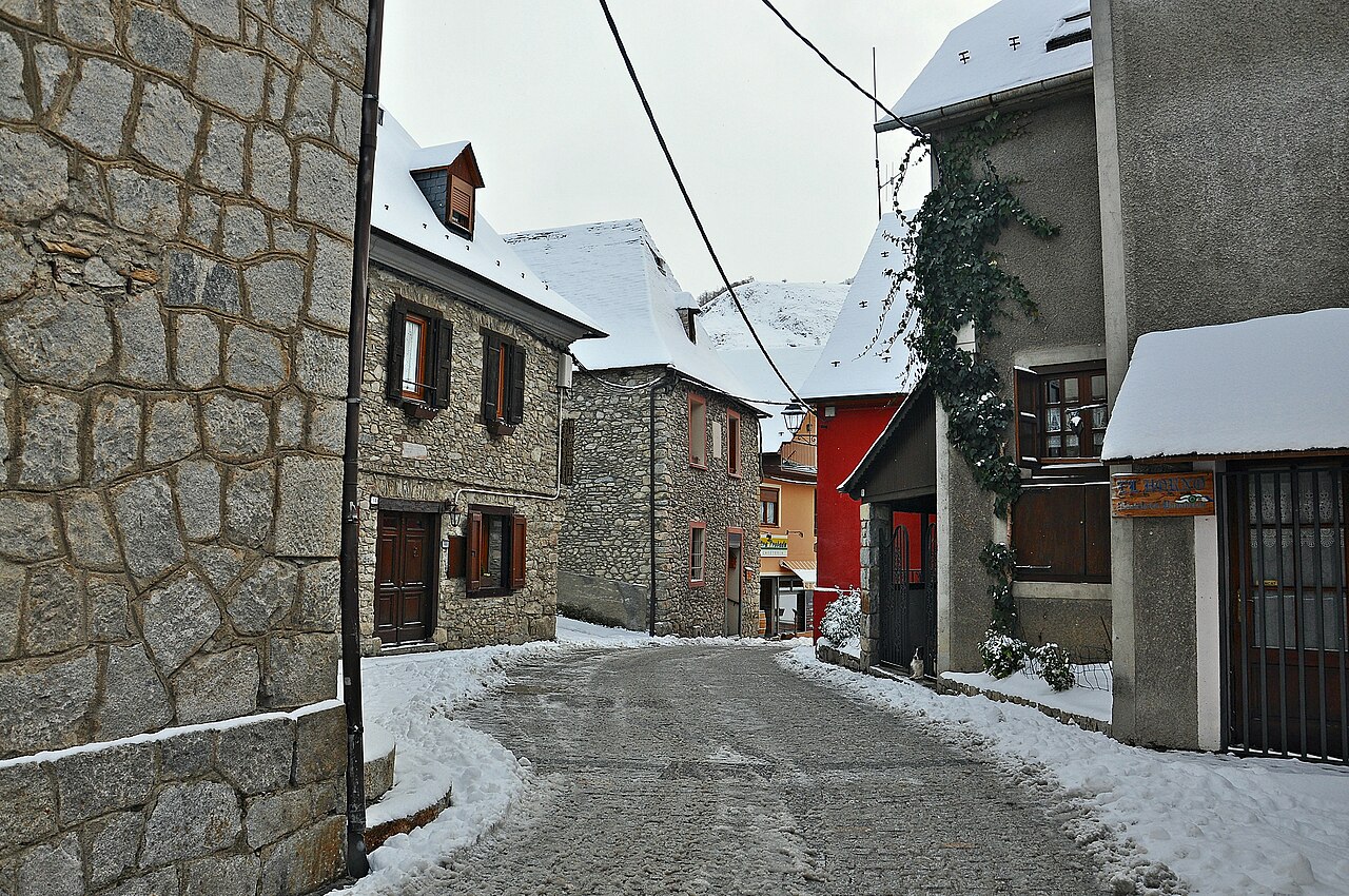 The old stone core of Salardú village in Naut Aran